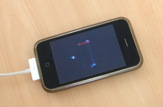 סוללה מרוקנת Iphone3gsemty